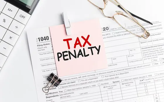 Tax penalty note on a 1040 form